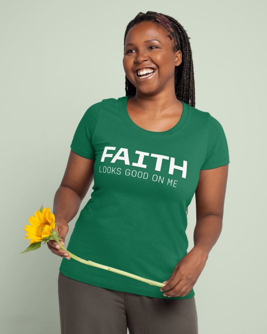 Faith Looks Good on Me - Crew Neck